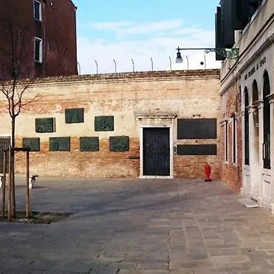 Hotel Villa Rosa Venice 2*,