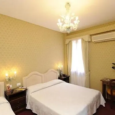 Hotel Villa Rosa Venice